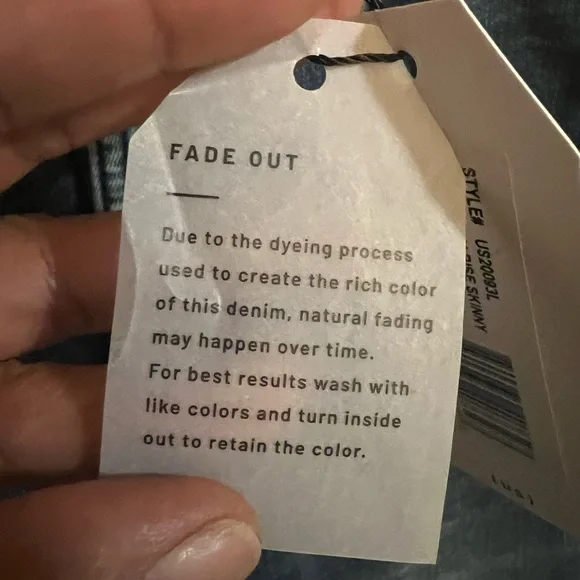 Universal Standard Seine High Rise Skinny Jean - Picture 9 of 16